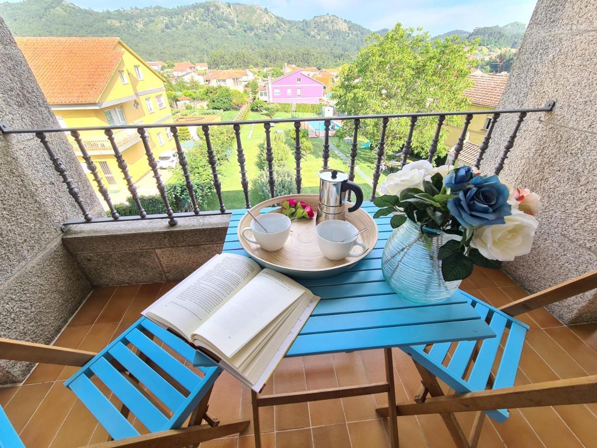 Apartamentos Ria De Aldán Dış mekan fotoğraf