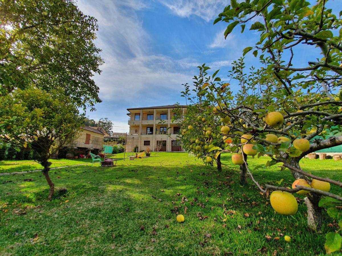 Apartamentos Ria De Aldán Dış mekan fotoğraf